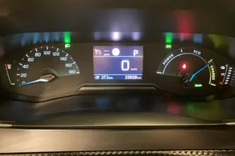 Peugeot 2008, электричество, автомат, передний привод