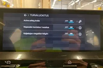 Citroën C4, электричество, автомат, передний привод