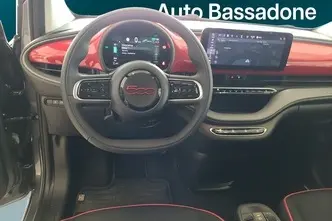 Fiat 500e, 87 kW, электричество, автомат, передний привод