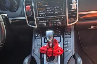 Porsche Cayenne, 3.0, 176 kW, diesel, automatic, four-wheel drive