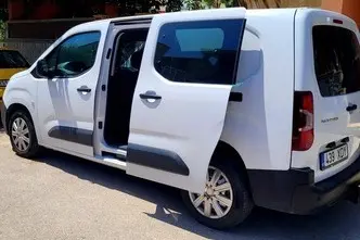 Peugeot Partner, 1.5, 96 kW, diisel, automaat, esivedu