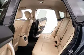 BMW 320, 2.0, 135 kW, бензин, автомат, полный привод