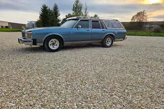 Oldsmobile Custom Cruiser, дизель, автомат, задний привод
