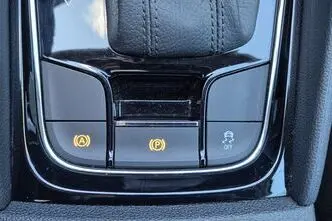 Škoda Karoq, 2.0, 85 kW, дизель, автомат, передний привод