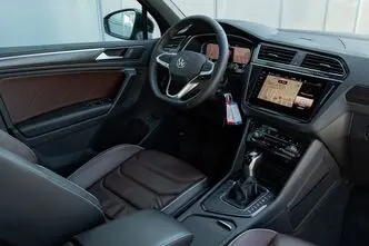 Volkswagen Tiguan, 180 kW, electric, automatic, front-wheel drive