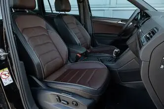 Volkswagen Tiguan, 180 kW, electric, automatic, front-wheel drive