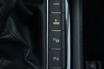 Volkswagen Tiguan, 180 kW, electric, automatic, front-wheel drive