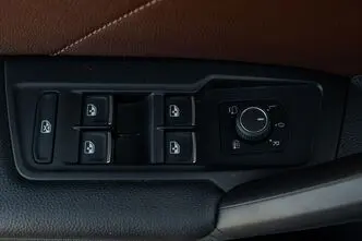 Volkswagen Tiguan, 180 kW, electric, automatic, front-wheel drive