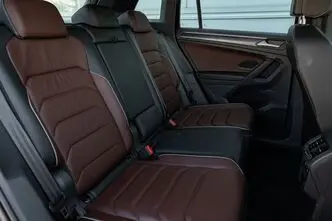 Volkswagen Tiguan, 180 kW, electric, automatic, front-wheel drive