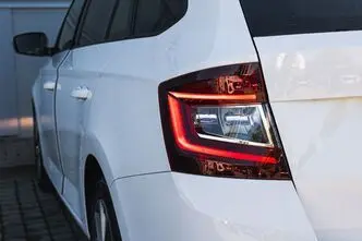 Škoda Fabia, 1.0, 70 kW, бензин, механическая, передний привод
