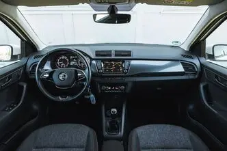 Škoda Fabia, 1.0, 70 kW, бензин, механическая, передний привод
