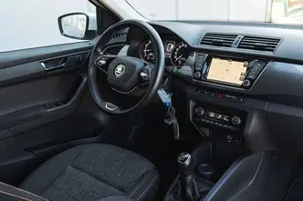 Škoda Fabia, 1.0, 70 kW, бензин, механическая, передний привод