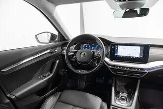 Škoda Octavia, 1.4, 150 kW, подключаемый гибрид, автомат, передний привод