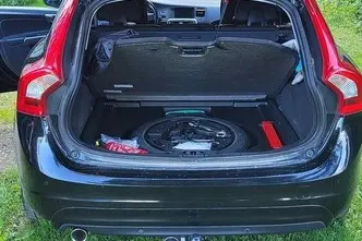 Volvo V60, 2.0, 88 kW, дизель, механическая, передний привод