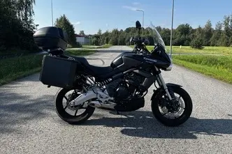 Kawasaki VERSYS 650, 0.6, 47 kW, petrol, manual, rear-wheel drive