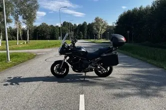 Kawasaki VERSYS 650, 0.6, 47 kW, petrol, manual, rear-wheel drive