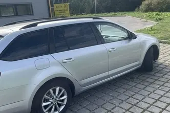 Škoda Octavia, 1.6, 81 kW, diesel, automatic, front-wheel drive