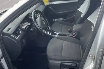 Škoda Octavia, 1.6, 81 kW, diesel, automatic, front-wheel drive