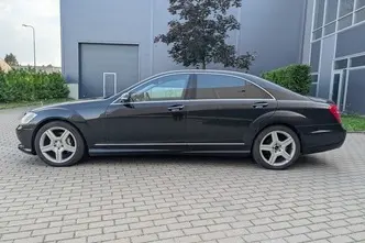 Mercedes-Benz S 350, 3.5, 200 kW, petrol, automatic, rear-wheel drive