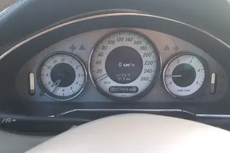 Mercedes-Benz CLS 320, 3.0, 165 kW, дизель, автомат, задний привод