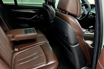 BMW X5, 3.0, 190 kW, дизель, автомат, полный привод