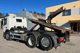 Scania P410, 302 kW, diisel, automaat