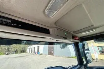 Scania P410, 302 kW, diisel, automaat