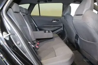 Toyota Corolla, 1.8, 72 kW, гибрид, автомат, передний привод