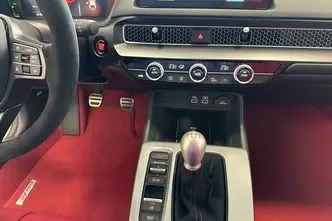 Honda Civic, 2.0, 242 kW, bensiin, manuaal, esivedu