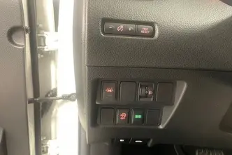Nissan Qashqai, 1.2, 85 kW, bensiin, automaat, esivedu