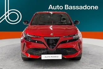 Alfa Romeo Junior, 115 kW, электричество, автомат, передний привод