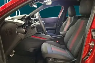 Alfa Romeo Junior, 115 kW, электричество, автомат, передний привод