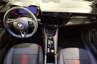 Alfa Romeo Junior, 115 kW, электричество, автомат, передний привод
