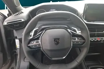 Peugeot 2008, 1.2, 96 kW, bensiin, automaat, esivedu