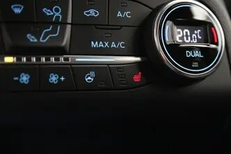 Ford Kuga, 1.5, 88 kW, дизель, автомат, передний привод