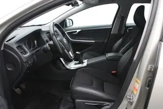 Volvo V60 Cross Country, 2.0, 110 kW, diisel, manuaal, esivedu