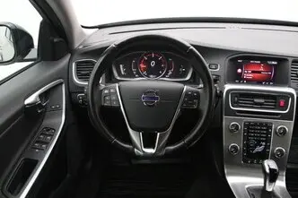 Volvo V60 Cross Country, 2.0, 110 kW, diisel, manuaal, esivedu