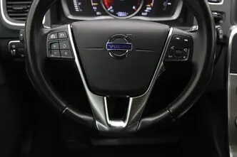 Volvo V60 Cross Country, 2.0, 110 kW, diisel, manuaal, esivedu