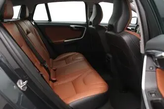 Volvo V60, 2.4, 162 kW, plug-in hybrid, automatic, four-wheel drive