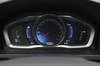 Volvo V60, 2.4, 162 kW, plug-in hybrid, automatic, four-wheel drive