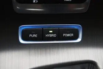 Volvo V60, 2.4, 162 kW, plug-in hybrid, automatic, four-wheel drive