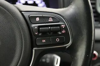 Kia Sportage, 1.6, 97 kW, бензин, механическая, передний привод