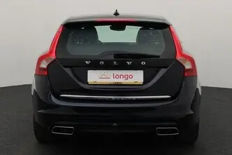 Volvo V60, 2.4, 162 kW, plug-in hybrid, automatic, four-wheel drive