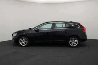 Volvo V60, 2.4, 162 kW, plug-in hybrid, automatic, four-wheel drive