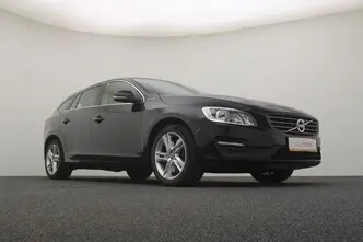Volvo V60, 2.4, 162 kW, plug-in hybrid, automatic, four-wheel drive