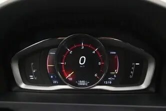 Volvo V60, 2.4, 162 kW, plug-in hybrid, automatic, four-wheel drive