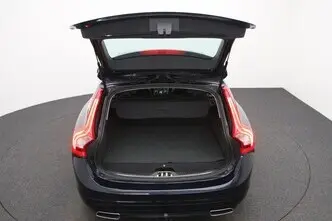 Volvo V60, 2.4, 162 kW, plug-in hybrid, automatic, four-wheel drive