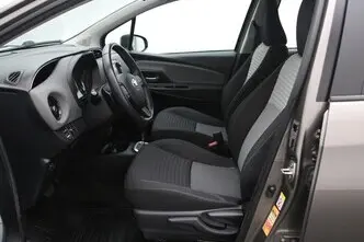 Toyota Yaris, 1.5, 82 kW, petrol, automatic, front-wheel drive