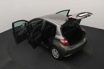 Toyota Yaris, 1.5, 82 kW, petrol, automatic, front-wheel drive