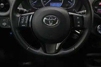 Toyota Yaris, 1.5, 82 kW, petrol, automatic, front-wheel drive